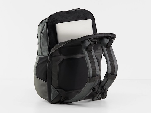 ボントレガーの新型バックパック「Commuter&Travel Backpack」入荷です 